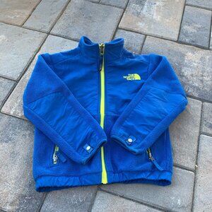 Kids north face size xxs good condition